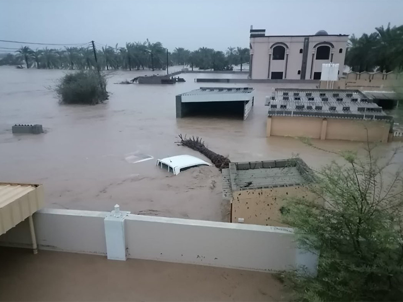 لقطات من الدمار الذي خلّفه إعصار شاهين